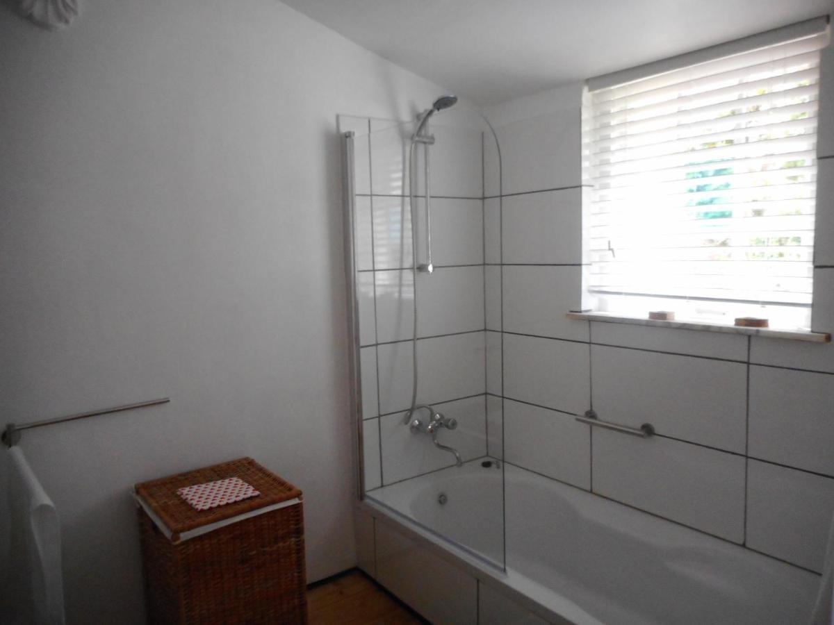 B&B In Karakteristieke Woning, Lytse Loane 5 Ee Exterior foto